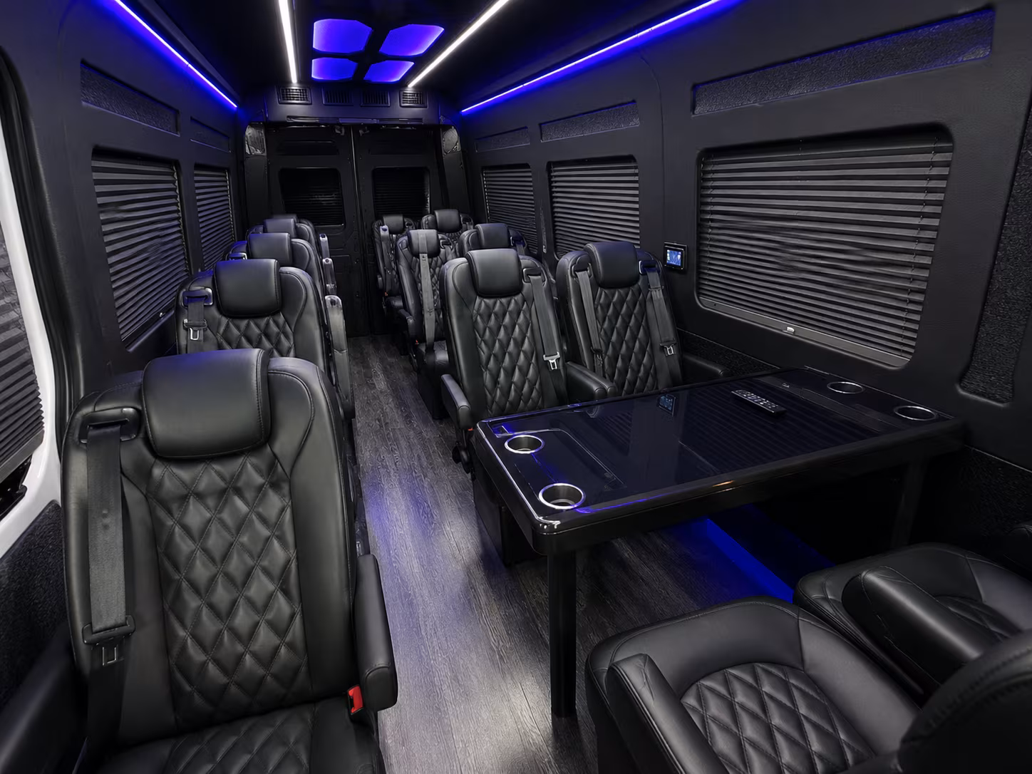 easily book transportation for your next corporate event 4