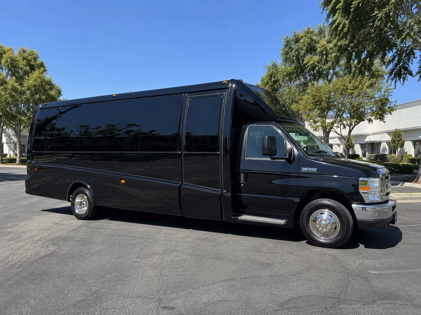 hawthorne prom party bus rental