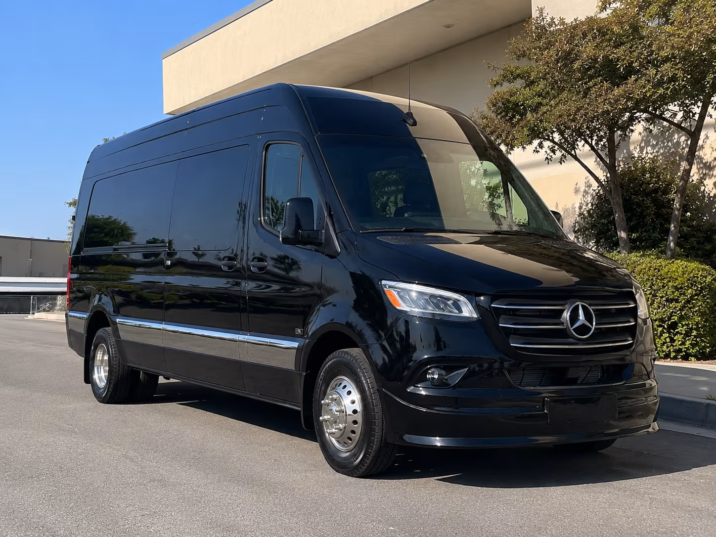 hawthorne sprinter van with driver