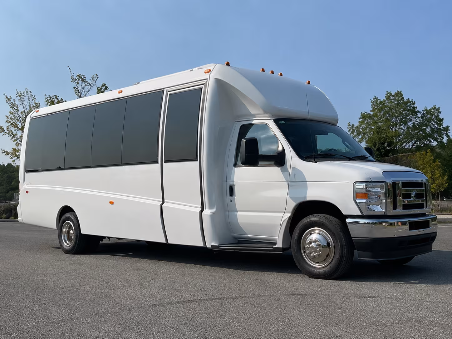party buses for bachelorette wine tours departing hawthorne