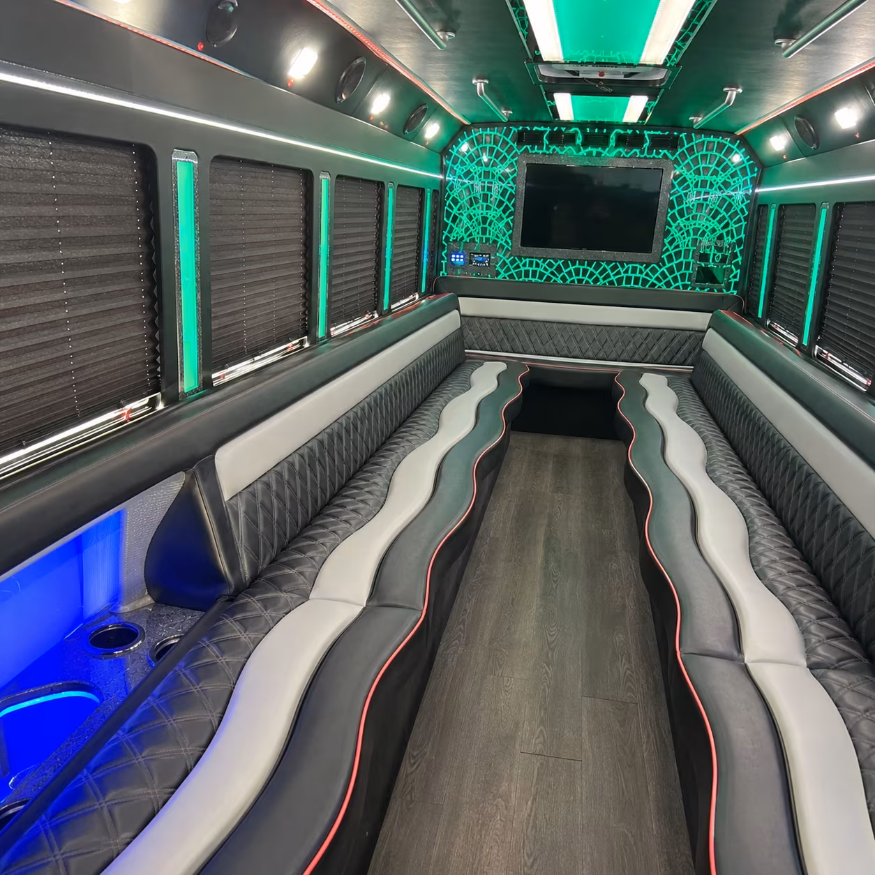 senior congregation shuttle buses in hawthorne california